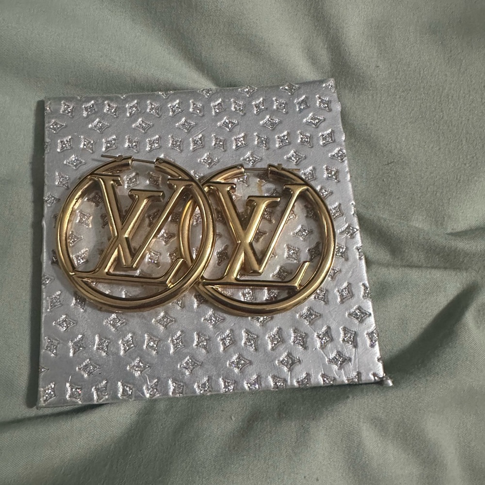 Louis Vuitton Gold Logo Hoop Earrings - Picture 5 of 12